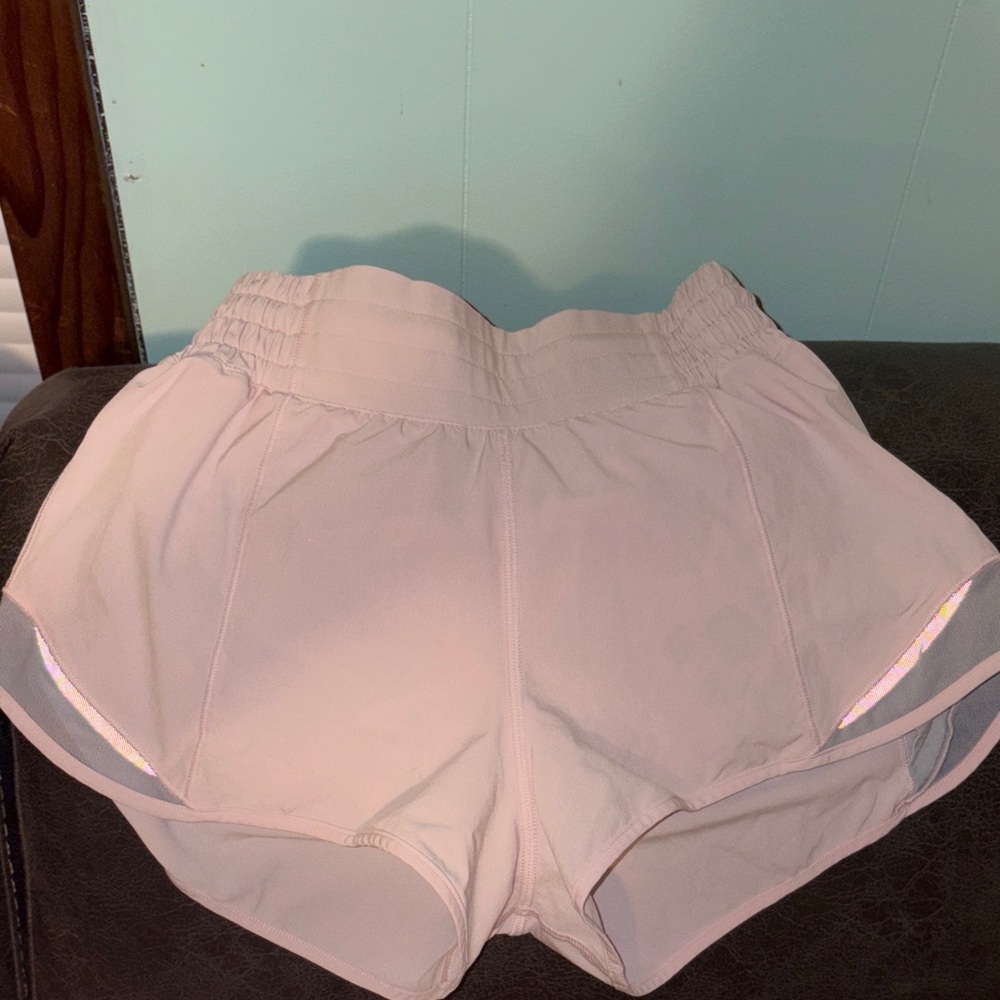 Lululemon Strawberry Milkshake 2.5 shorts